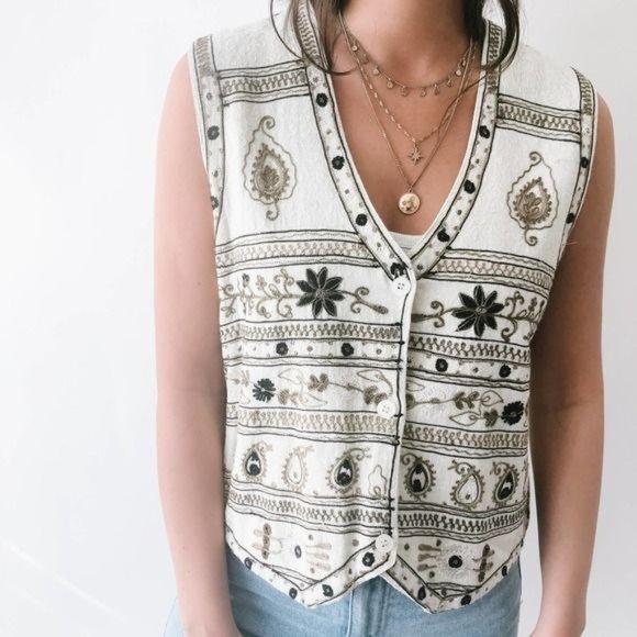 Vintage Tops - Vintage Boho Tan Embroidered Vest Top